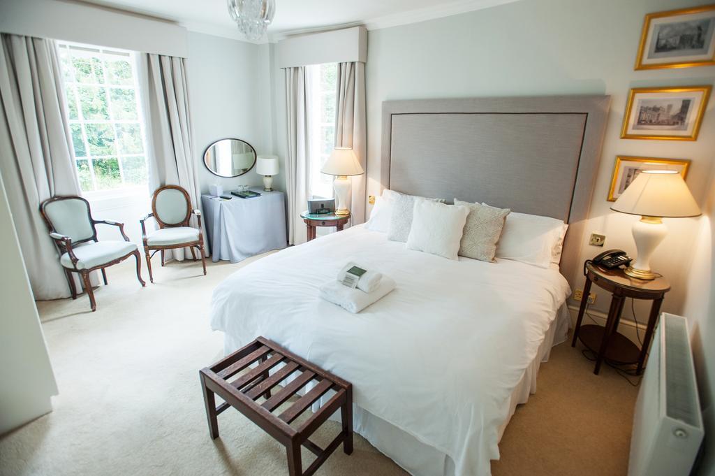 Findon Manor Hotel Стая снимка