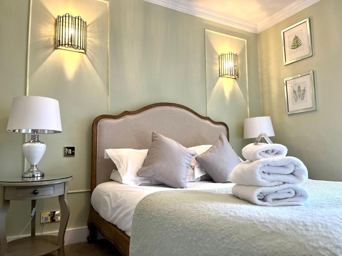 Findon Manor Hotel Екстериор снимка