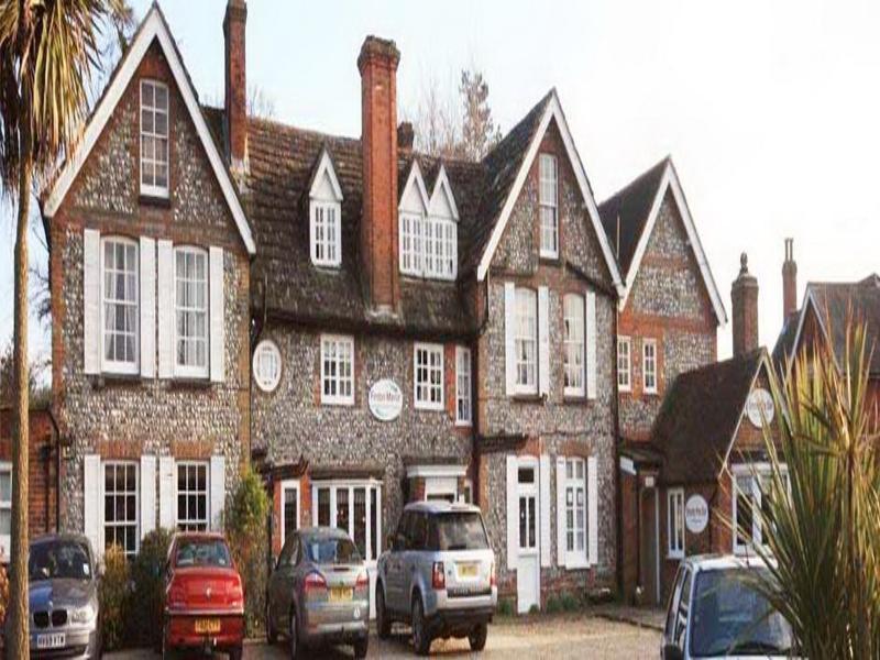 Findon Manor Hotel Екстериор снимка