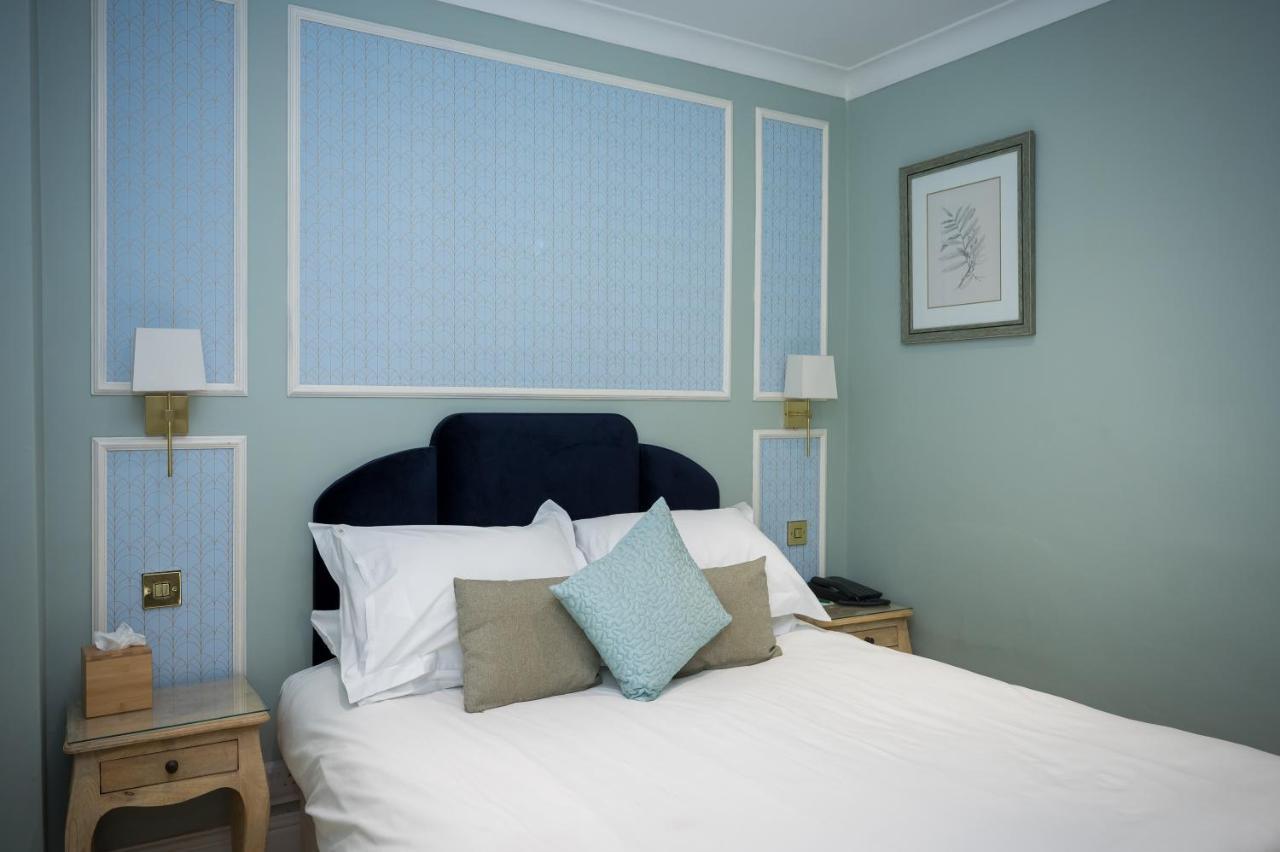 Findon Manor Hotel Екстериор снимка